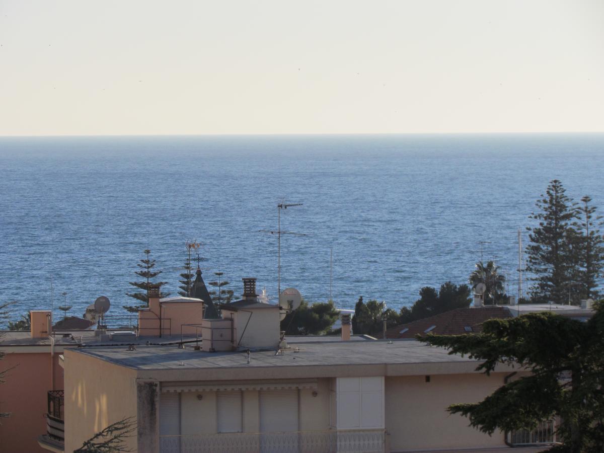 A 2 passi dal mare Sanremo Exterior foto
